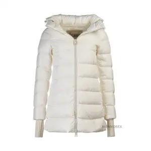 [라벨루쏘]  FW24 여성 샤모니 패딩자켓 PI0660D 12004Z 1000