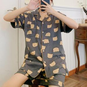 쉬블림로브 (반팔+반바지) 여성 홈웨어 곰돌이 패턴 카라 포켓 잠옷 세트 GGWD0201