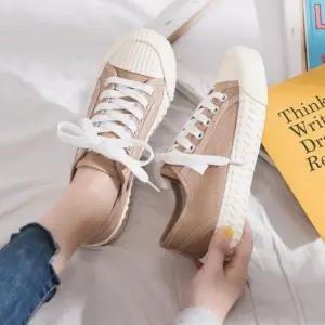 여성단화 단화운동화 여자스니커즈 스니커즈 단화 데일리룩 (WFK33S5)