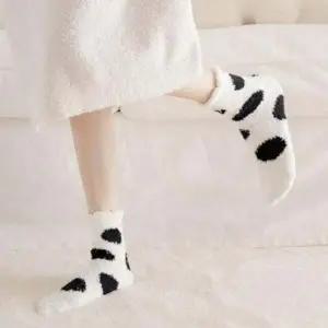 땡땡이 방한 수면양말 스타일 잘때신는 겨울양말