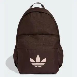 [그랜드 스테이지] ADIDAS CL BACKPACK AC KD7810