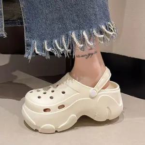 여성 EG495712 데일리 캐주얼 스타일 아치형 굽 높은 패션 슬리퍼