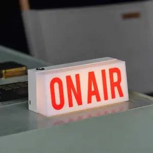 ONAIR 조명 촬영 방송중 프레임 라이브 감성 배경 1W 사인