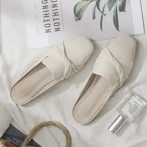 여자 WQ570637 꼬임 세련 트렌드 블로퍼 1P 데일리 구두 슬리퍼