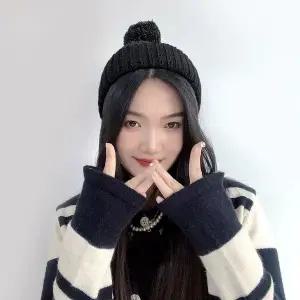 폼폼 방울 니트 비니 블랙 겨울모자 니트모자 패션비