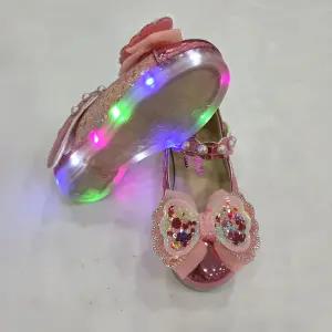 모다구리)  TS나비폼품LED구두3 GN