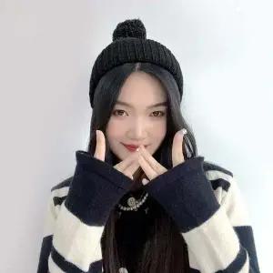 폼폼 방울 니트 비니 블랙 겨울모자 니트모자 패션비