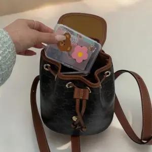 투명 포토카드 케이스 포토카드케이스 포토카드보관함 카드보관함 카드홀더 포카보관함