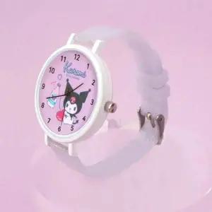 [골드스마일]쿠로미 바늘시계 사무용품