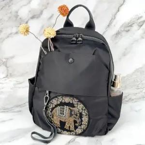 (색상 블랙)여성 캐주얼 큐빅 코끼리 블랙 백팩 데일리 직장인 가방