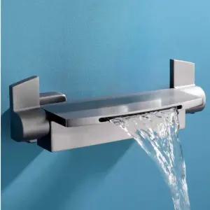 폭포수 벽부형 수전 욕실 실버 호텔 풀빌라 싱크대 스파