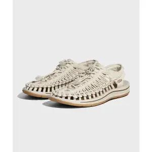 매장정품[브랜드명]KEEN 유니크 캔버스 샌들 Natural1026231109700