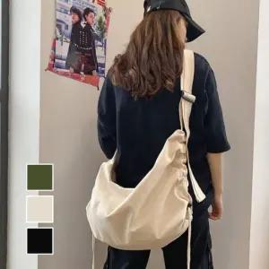 학생 스트릿패션 캔버스 숄더백 크로스백 바디백 가방 호보백 쇼퍼백 여성숄더백