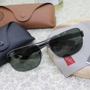 레이벤 선글라스 남성용 사각 투브릿지 선글라스 RB 3522 004/71 64사이즈