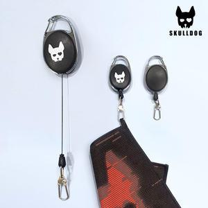 스컬독 릴와이어 클립 자동감김 다용도 홀더 골프공수건 스포츠타올 열쇠고리