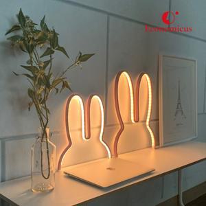 이코노미쿠스 LED 토끼 아이방 아기방 침대 인테리어 간접 조명 수면등 무드등