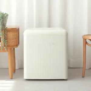 쿠잉 레트로 미니 냉장고 REF-S50 크림 원룸 사무실