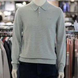 남성 봄 면혼방 플로 카라 니트 SAVCDAA9KT1352