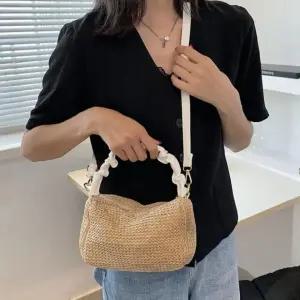 여성 가벼운 2way 스퀘어 미니 토트백 크로스백 라탄백