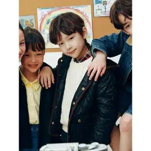 [BEANPOLE KIDS] [시즌오프30%] 후드탈부착 클래식 퀼팅 점퍼  블랙 (BI5938U025)