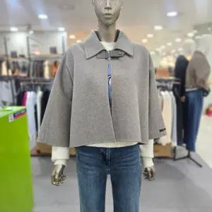 시슬리/애플아울렛/버디 판초형 숏 코트 SACTC2561