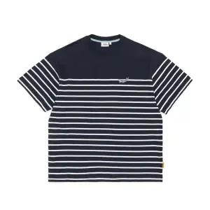 [내셔널지오그래픽] N232UTS980 웨일 와펜 스트라이프 반팔 티셔츠 DEEP SEA NAVY