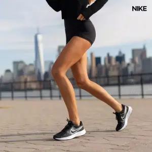 나이키 런 디파이 여성 경량 런닝화 운동화 HM9593-002