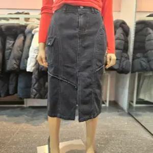 [에고이스트] 라벨 포인트 롱 H라인 데님 스커트  ER4DS-560