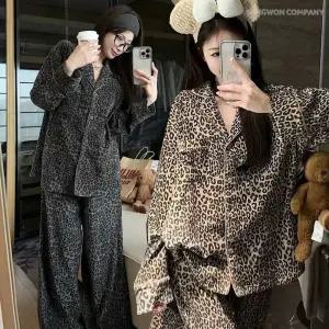 이너퀸 프리수 여성용 호피 레오파드 기모 웜 셔츠형 카라형 버튼 단추 긴팔 긴바지 겨울 잠옷 홈웨어 파자마 상하의 세트 웜호피세트