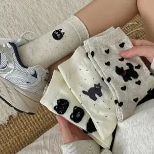 블랙캣 자수 여성 양말 4종 세트 | 데일리 캐릭터 중목양말