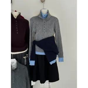 이중 하이넥 배색 네이비블루 니트 프리사이즈