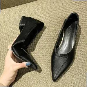 블로퍼슬리퍼 여성 가죽 뮬 블로퍼 뾰족코 구두 베이직 좁은발볼