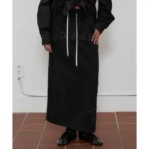 이에스씨스튜디오 빅 웨이브스 롱 스커트 블랙 1942597