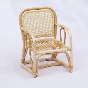 나무 의자 우드 캠핑 사진 꾸미기 촬영 체어 라탄 암체어