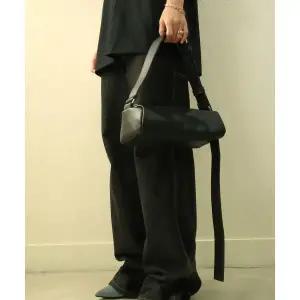 이네크 INNEQ 청키 버클 에어리 백 Eye 블랙 1953768