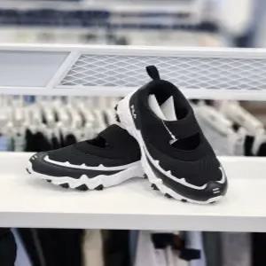 [국내정품] 휠라키즈 운동화 가벼운운동화 쿠션좋은신발 데일리슈즈 편한착용감 통기성좋은 벨크로신발