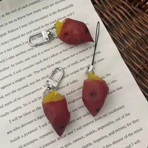 [콩심팥심]고구마 키링 군고구마 열쇠고리 폰줄 가방꾸미기