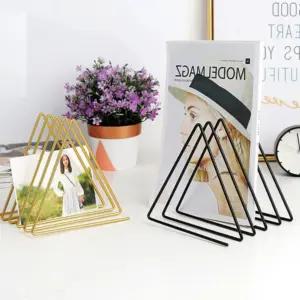 미니 책꽂이 간이 삼각 책장 책상위 철제 정리함 블랙 액자거치대 엽서꽂이
