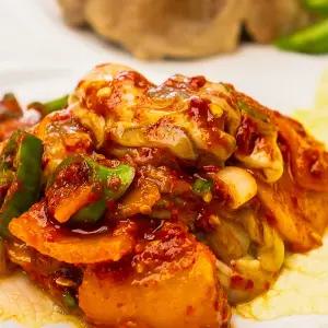 통영생굴  굴젓 제철 통영굴무침 330G 30년 전통 비법소스 생굴회무침 어리굴젓