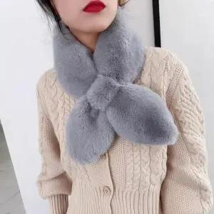 [하프클럽/옷자락]여자 부드러운 크로스넥 숏 페이크퍼 머플러