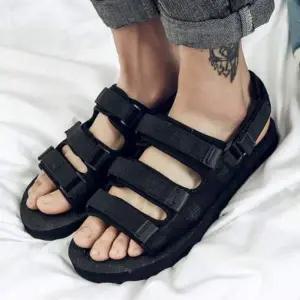 남녀공용 여름 샌들 슬리퍼 쪼리 신발 실내외 캐주얼