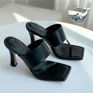 여름 데일리 슬리퍼힐 샌들 블랙 쪼리 여성슬리퍼 여름슬리퍼 발편한슬리퍼