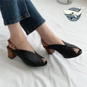 소가죽 펀칭 디자인 슬링백 샌들 여름 중년 여성슬링백샌들 여름슬링백 슬링샌들