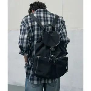 매장정품[브랜드명]레더리 LEATHERY 글로시 나일론 버킷 백팩 [BLACK]LRBG5108BK100133