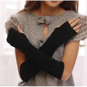 손등토시 암워머 꽈배기 블랙 손토시 손워머 핸드토시 핸드워머