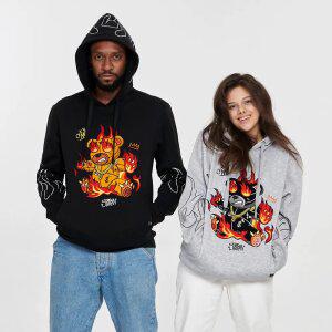 H1164 무니크영 베어 온 파이어 후드 티셔츠