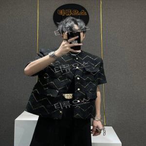 티류으스 스팽글스트라이프포인트 남자 반팔자켓 명품느낌 어깨패드포함 고급 여름하객