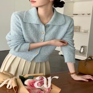 울함유 (캐시울/부클텍스처/여리핏) 로아르 캐시 울 부클 카라 골드 버튼 니트 가디건