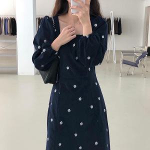 티류으스 플라워 자수 코듀로이 스퀘어넥 데이지 골덴 퍼프 a라인 플레어 여리핏 롱 원