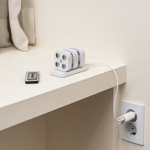 노바리빙 충전식 미니 도킹 센서등